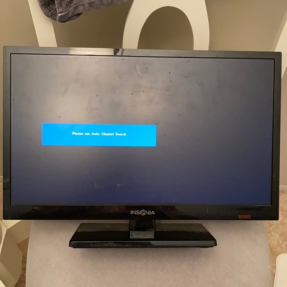 Other Insignia Flat Screen Tv Poshmark